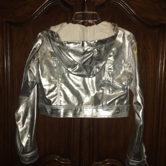 Cropped jacket - Picture 2 of 3